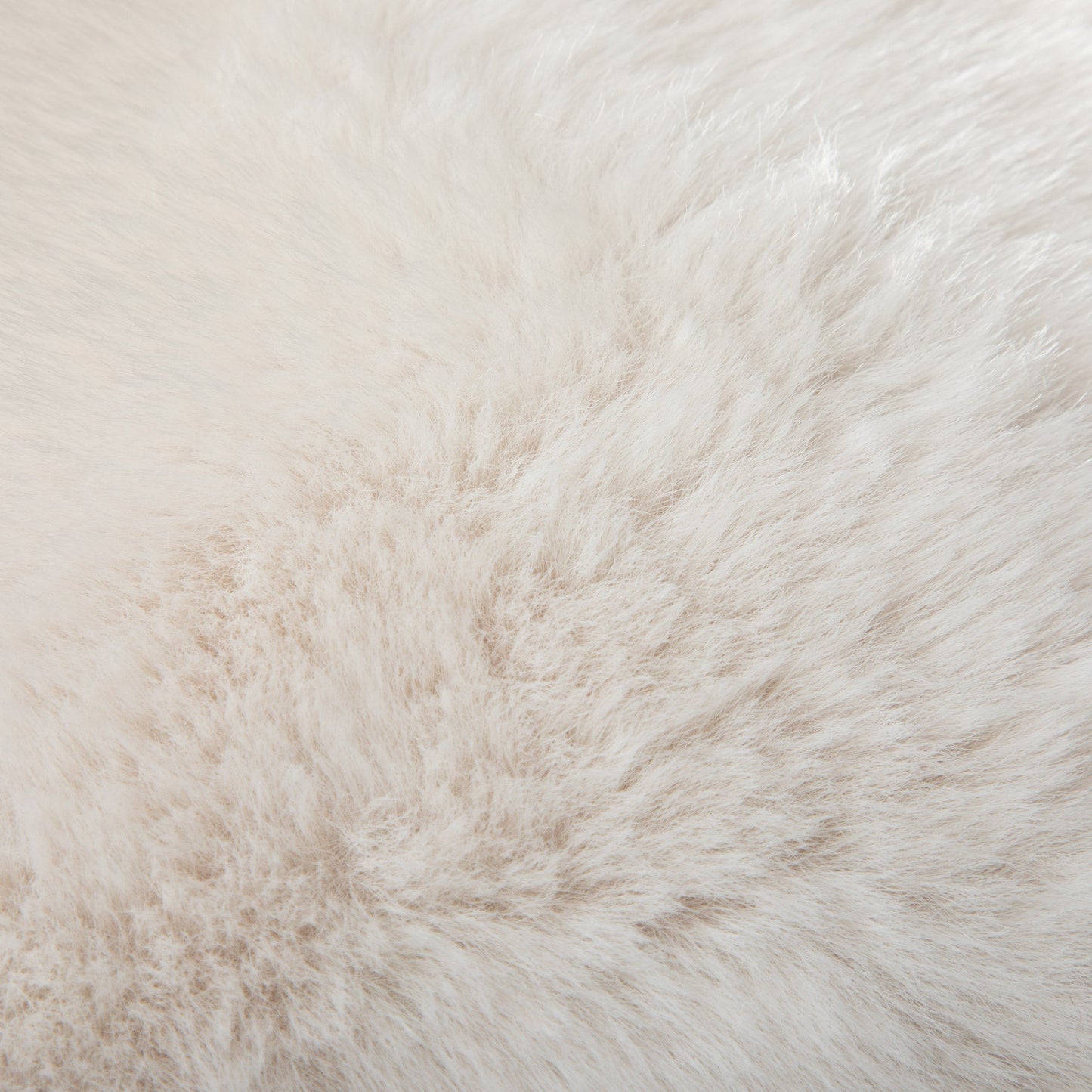 Creamy Cloud Luxe Pillow