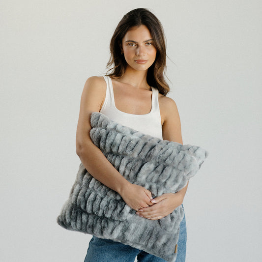 The Lola Essentials Bundle